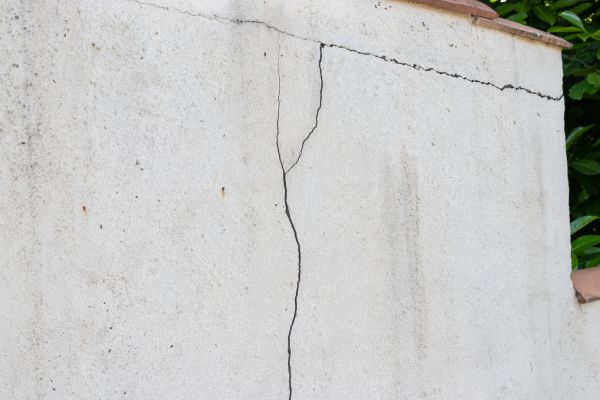 Foundation Crack Patching in Petaluma