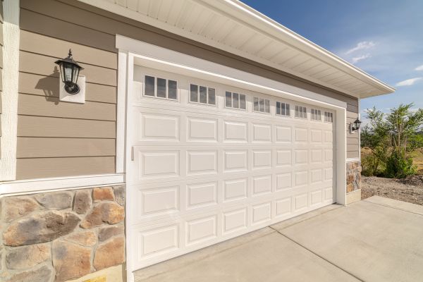 Garage Lifting in Petaluma